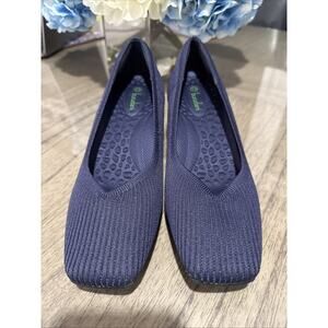 BURUDANI Women Navy Low Chunky Block Heel Square Toe Kniited Heels Size 7.5